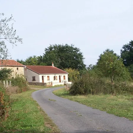Les Hiboux D'hotes Couette-café L'Isle-Jourdain (Vienne)